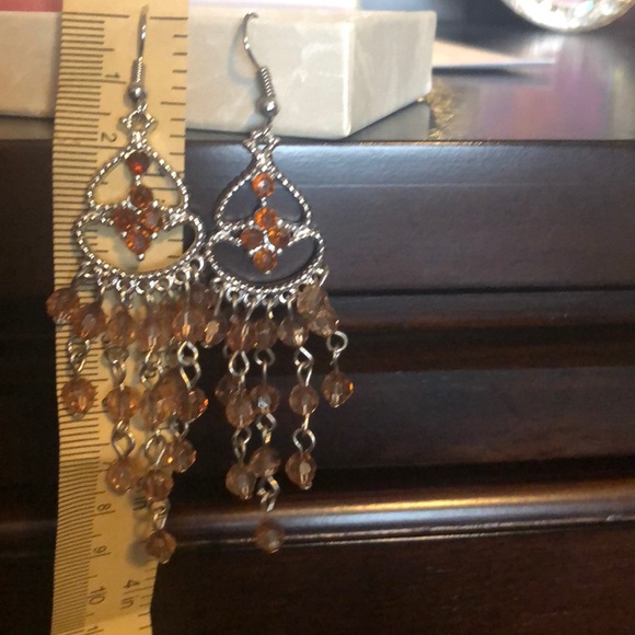 Long earrings with tan beads/silver colored metal - Picture 3 of 3